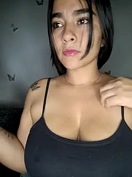 Snapshot of alison_villalobo chatting on October 12, 2025, 9:03 pm alison villalobo online show from October 12, 2025, 9:03 pm