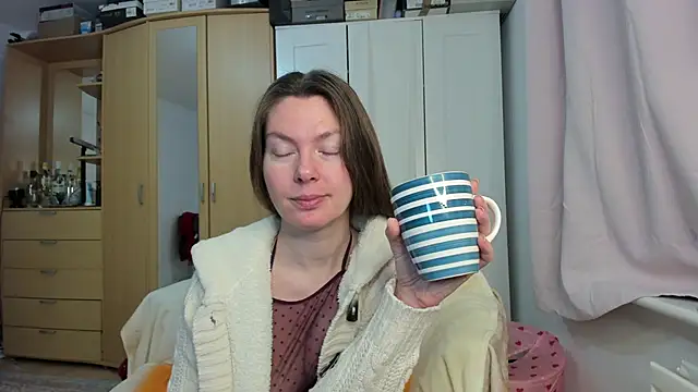 Rolla Coaster online show from February 3, 2025, 5:18 am