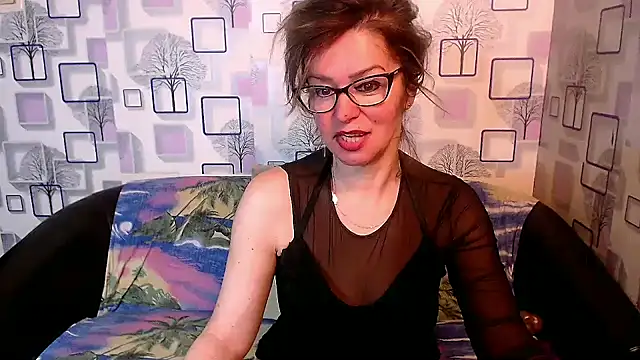 Snapshot of milfsexy chatting on March 2, 2025, 12:01 pm milfsexy online show from March 2, 2025, 12:01 pm