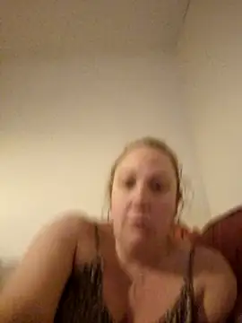 Wisie Cutie online show from February 6, 2025, 11:04 pm