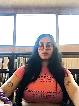 Snapshot of Annya-sweet chatting on October 28, 2025, 3:14 pm Annya-sweet online show from October 28, 2025, 3:14 pm