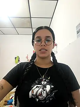 Snapshot of Annya-sweet chatting on October 29, 2025, 2:52 pm Annya-sweet online show from October 29, 2025, 2:52 pm