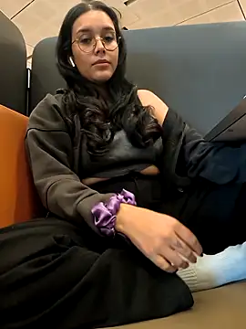 Snapshot of Annya-sweet chatting on November 7, 2025, 2:39 pm Annya-sweet online show from November 7, 2025, 2:39 pm