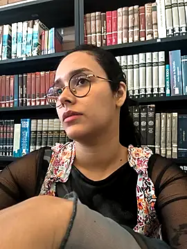 Snapshot of Annya-sweet chatting on December 2, 2025, 3:51 pm Annya-sweet online show from December 2, 2025, 3:51 pm