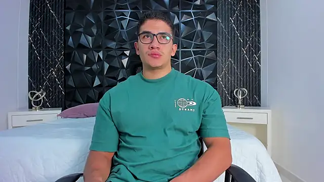 JeffDaltton online show from October 12, 2025, 7:46 pm