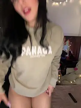 salome polaniiee online show from February 4, 2025, 6:25 am