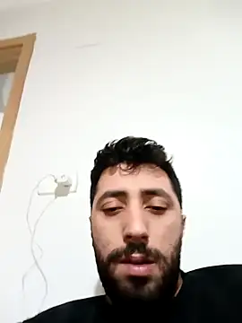 Snapshot of Rakiyy34 chatting on February 14, 2025, 6:29 pm Rakiyy34 online show from February 14, 2025, 6:29 pm