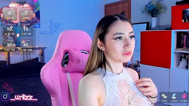 Fiona-Love online show from February 3, 2025, 7:52 pm