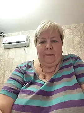 EffectFiona online show from March 2, 2025, 10:59 pm