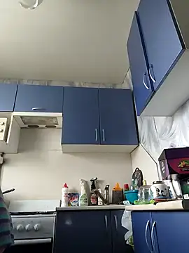 EffectFiona online show from March 14, 2025, 4:32 am