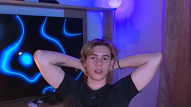 Snapshot of dimitri_tv chatting on September 13, 2025, 11:48 pm dimitri tv online show from September 13, 2025, 11:48 pm