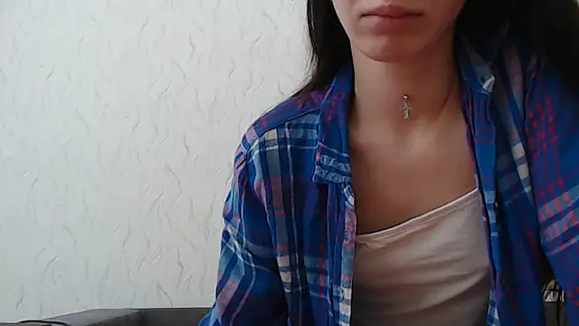 HoneyWiles online show from February 10, 2025, 12:29 pm