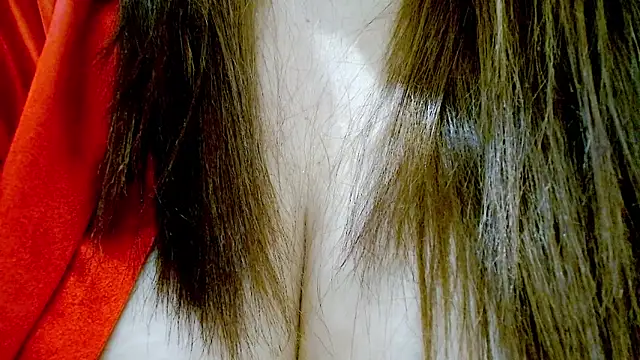 Snapshot of sophia_hadid chatting on January 16, 2025, 5:33 pm sophia hadid online show from January 16, 2025, 5:33 pm