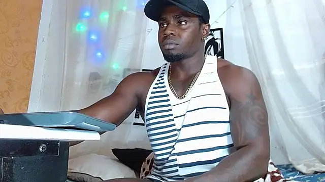 angel bonbom online show from December 22, 2024, 2:49 am