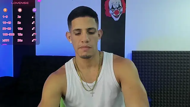 jhonnysnow17 online show from February 18, 2025, 4:04 am