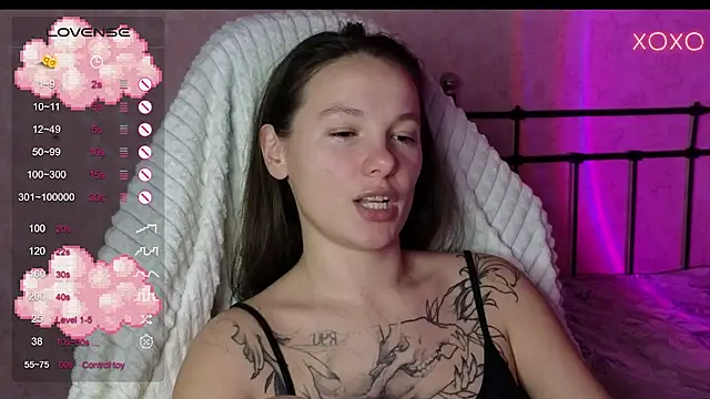 lil luna x online show from December 10, 2024, 5:22 pm