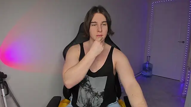 Vincent Strong online show from December 27, 2024, 8:13 am