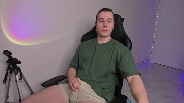 Vincent Strong online show from February 15, 2025, 8:11 am