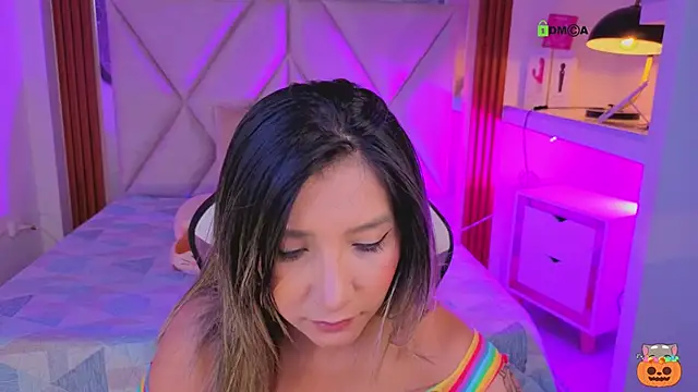 Snapshot of Happy_tits chatting on October 23, 2025, 6:50 pm Happy tits online show from October 23, 2025, 6:50 pm