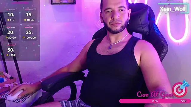 Snapshot of Xein_WoIf chatting on March 12, 2025, 2:30 am Xein WoIf online show from March 12, 2025, 2:30 am