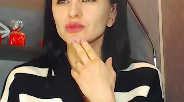 Siaconna online show from February 12, 2025, 9:42 am