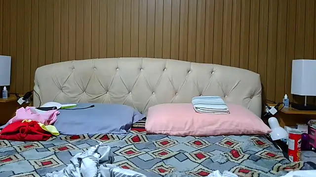 Kellynha Sweet online show from November 26, 2025, 10:44 pm