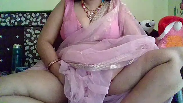 Snapshot of NautyBabe chatting on February 23, 2025, 6:39 am NautyBabe online show from February 23, 2025, 6:39 am