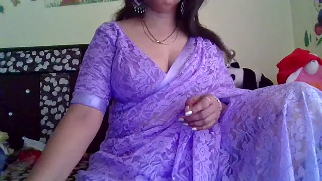 Snapshot of NautyBabe chatting on February 28, 2025, 4:32 am NautyBabe online show from February 28, 2025, 4:32 am