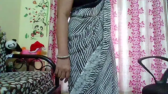 Snapshot of NautyBabe chatting on March 1, 2025, 1:53 am NautyBabe online show from March 1, 2025, 1:53 am