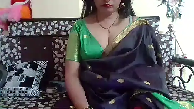 Snapshot of NautyBabe chatting on September 28, 2025, 5:24 am NautyBabe online show from September 28, 2025, 5:24 am