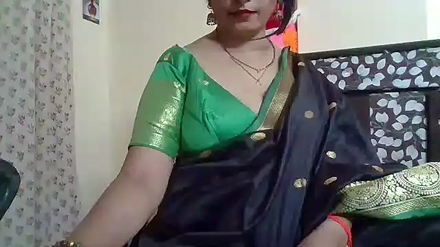 Snapshot of NautyBabe chatting on October 5, 2025, 8:07 pm NautyBabe online show from October 5, 2025, 8:07 pm