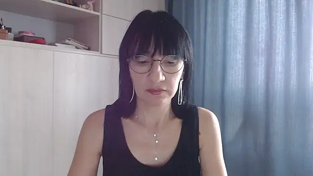 Erica95Bloom online show from September 14, 2025, 9:19 am