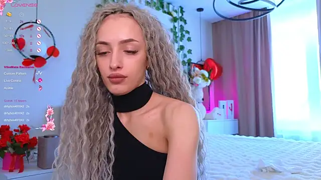 Snapshot of Lana_me chatting on February 26, 2025, 6:47 am Lana me online show from February 26, 2025, 6:47 am