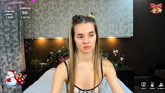 Donna Evans online show from December 18, 2024, 3:04 am