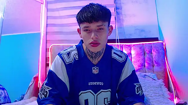  justinmoon2 online show from March 12, 2025, 4:08 am