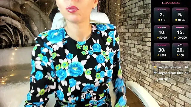 Snapshot of Eva_Melow chatting on December 21, 2024, 10:51 pm Eva Melow online show from December 21, 2024, 10:51 pm