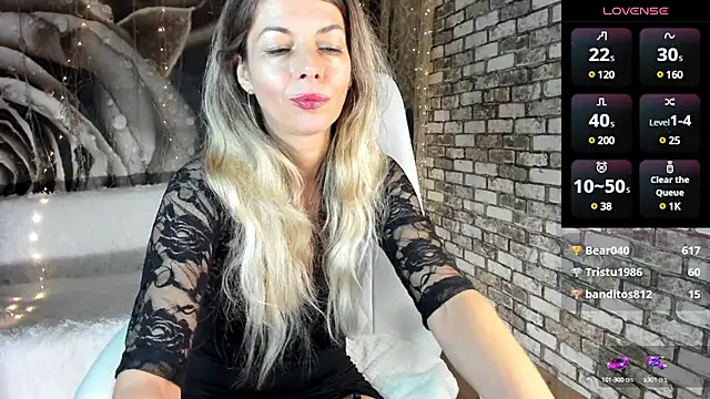 Snapshot of Eva_Melow chatting on December 26, 2024, 9:37 pm Eva Melow online show from December 26, 2024, 9:37 pm