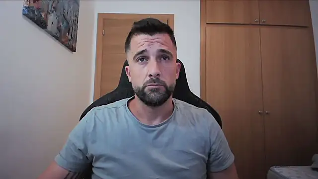 alex877x online show from September 26, 2025, 11:47 am