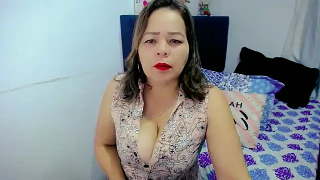 isabella hotx10 online show from December 13, 2024, 12:42 am