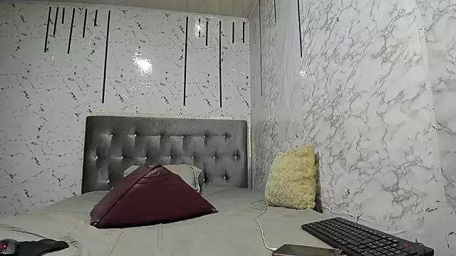 Snapshot of kelleysinedd chatting on November 14, 2025, 3:44 pm kelleysinedd online show from November 14, 2025, 3:44 pm