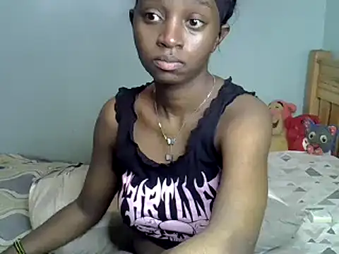 Snapshot of Enkarxx chatting on February 19, 2025, 3:05 pm Enkarxx online show from February 19, 2025, 3:05 pm