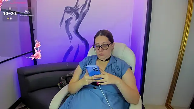 NiickyJones online show from January 28, 2025, 10:23 pm