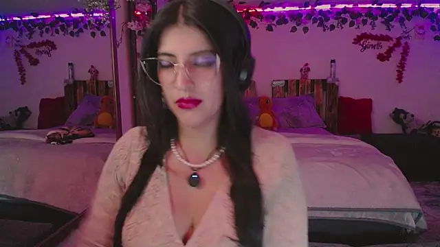 azahar  ziiz online show from November 20, 2025, 10:09 pm