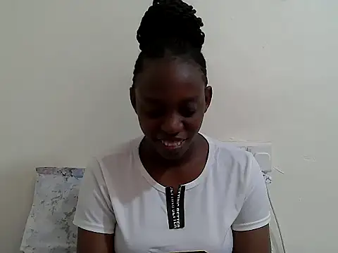 Snapshot of lizbela1 chatting on November 4, 2025, 12:26 pm lizbela1 online show from November 4, 2025, 12:26 pm
