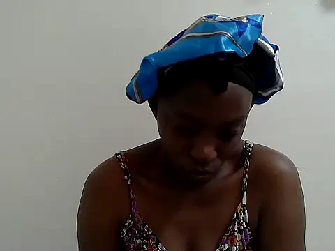 Snapshot of lizbela1 chatting on November 27, 2025, 7:43 am lizbela1 online show from November 27, 2025, 7:43 am