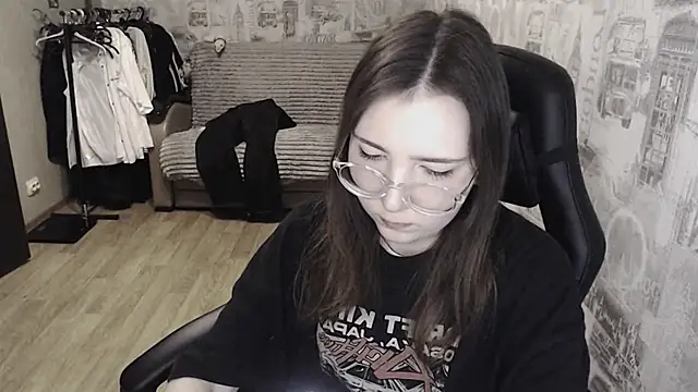 Snapshot of AmeliaKamishiro chatting on February 27, 2025, 7:26 pm AmeliaKamishiro online show from February 27, 2025, 7:26 pm