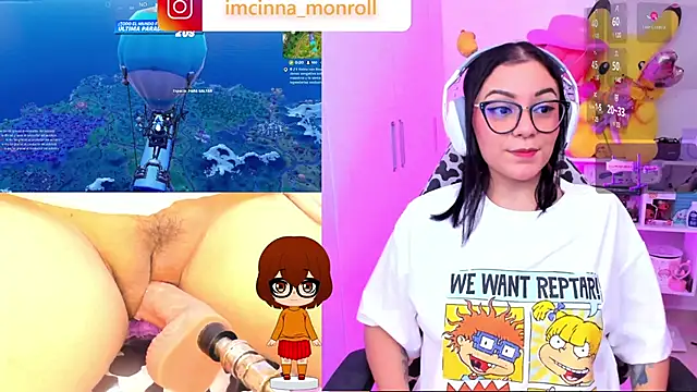 Snapshot of cinna_monroll chatting on February 11, 2025, 7:27 pm cinna monroll online show from February 11, 2025, 7:27 pm