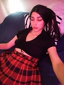 Snapshot of Felicia_smok3 chatting on December 10, 2024, 4:17 pm Felicia smok3 online show from December 10, 2024, 4:17 pm