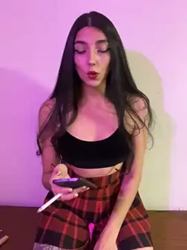 Snapshot of Felicia_smok3 chatting on March 22, 2025, 4:24 am Felicia smok3 online show from March 22, 2025, 4:24 am