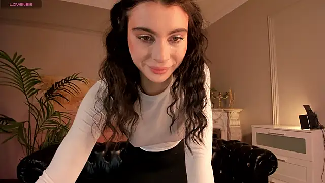 Ashley-Urban online show from February 28, 2025, 10:30 am